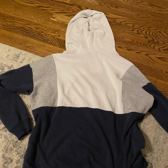 american eagle hoodie - Picture 3 of 3